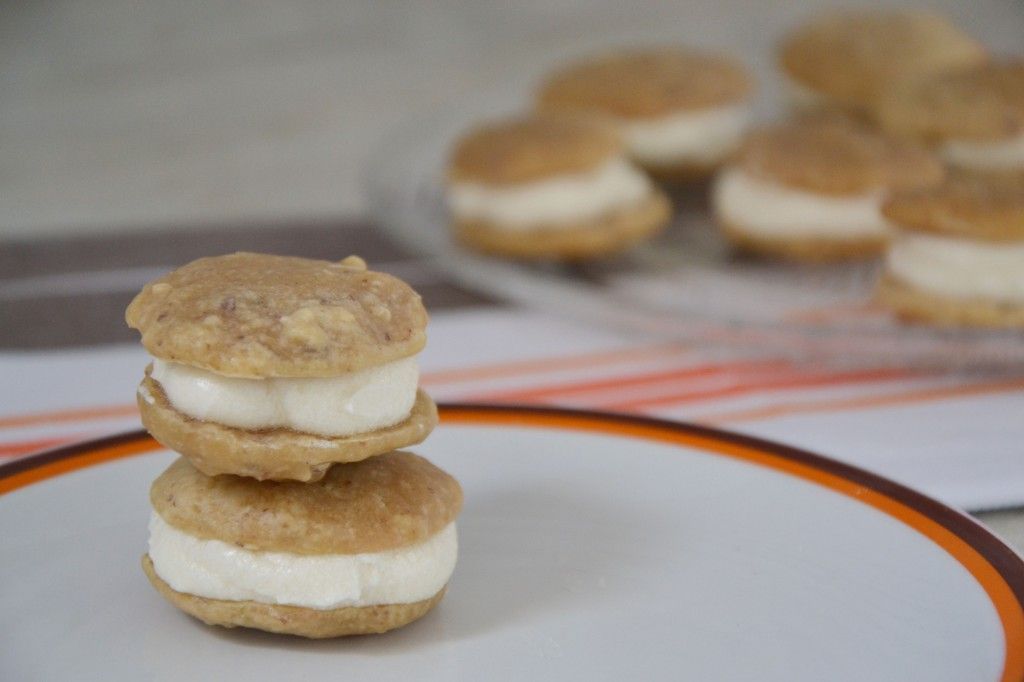 Blonde Whoopie Pies met Hazelnoot
