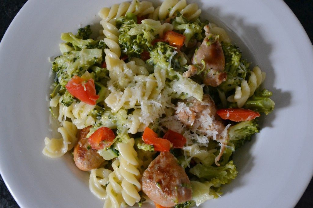 Pasta, Broccoli en Worst