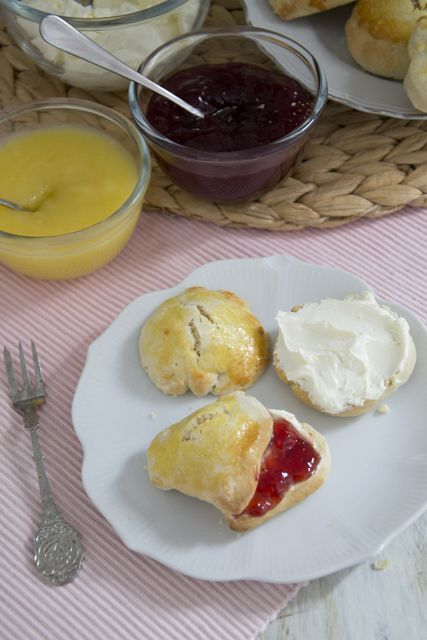 Clotted cream