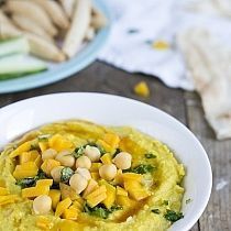 Hummus met mango