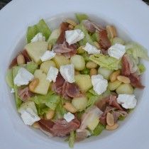 krieltjessalade met geitenkaas