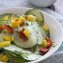 Frisse komkommersalade