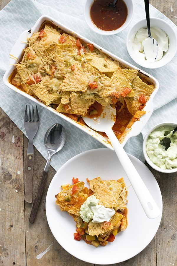 nachoschotel met kip - nacho's for dinner - brenda kookt