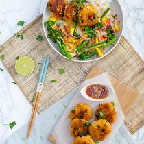 Makkelijke viskoekjes met Thaise salade