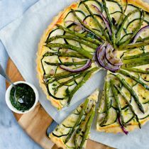 Zomerse quiche met basilicumolie