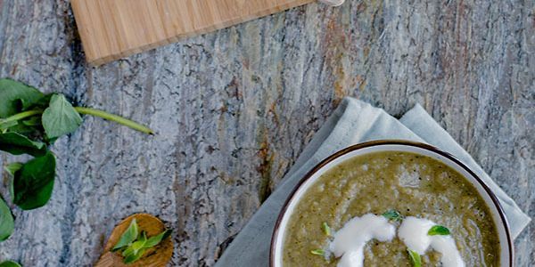 Makkelijke champignonsoep met courgette