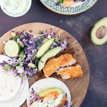Vis taco’s met limoen en avocado