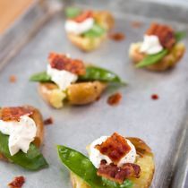 Aardappel met creme fraiche en spek