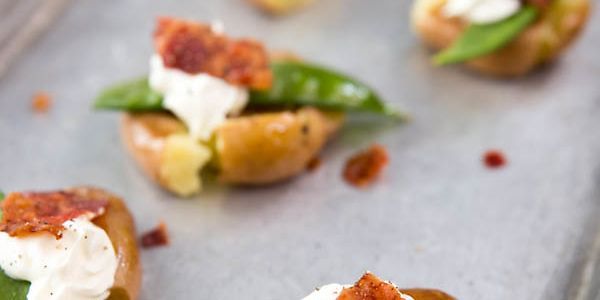 Aardappel met creme fraiche en spek