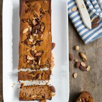 Plantaardige appel/perencake met noten