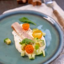 Paling met mierikswortelcrème, appel en avocado